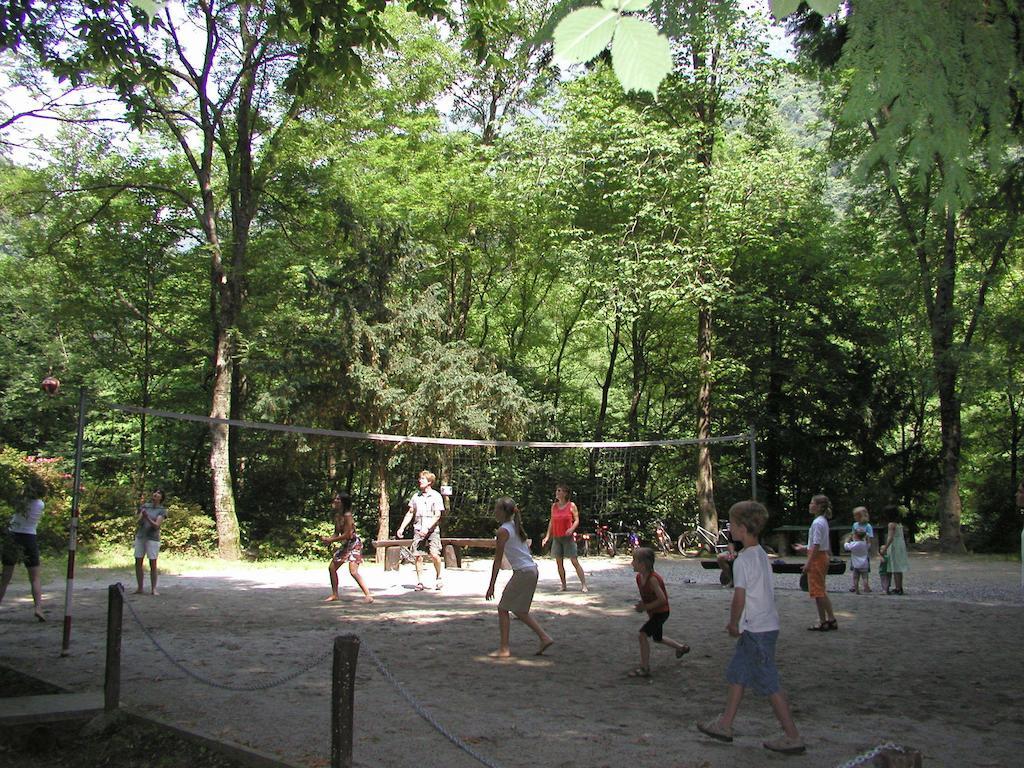 Camping & Resort Valle Romantica Cannobio Extérieur photo